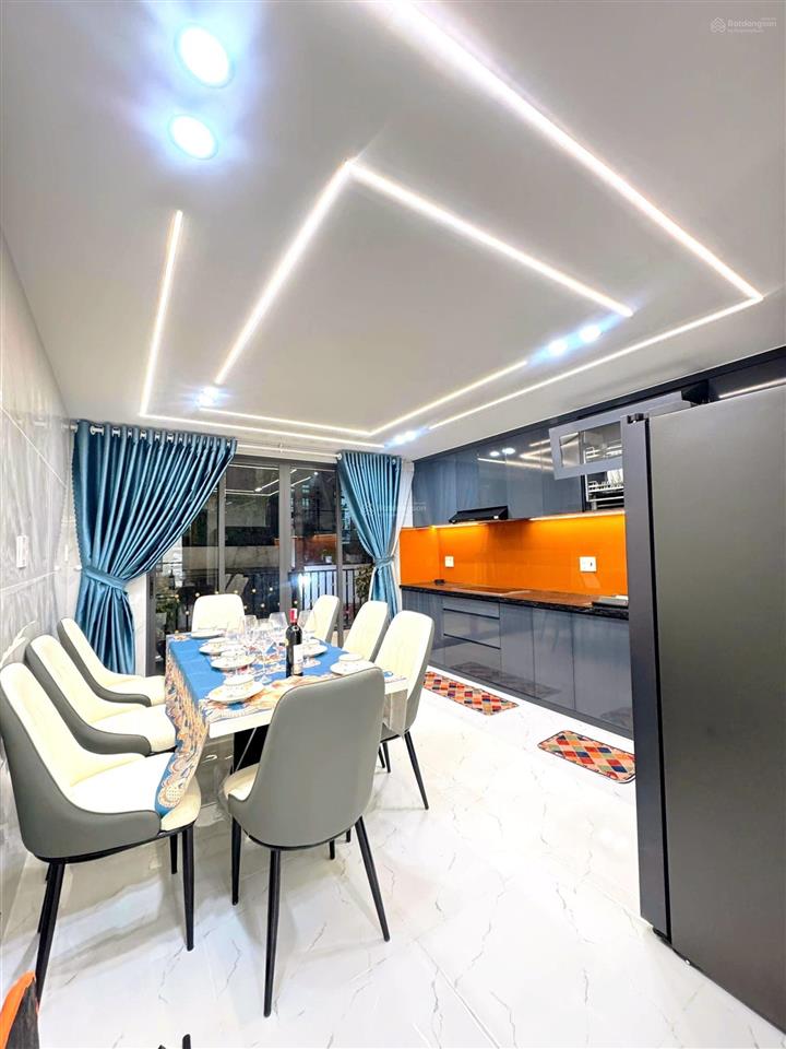 Nhà 5 tầng btct mới tinh thiết kế hiện đại, 61m2, 4pn master ô tô ngủ trong nhà, tặng full nội thất