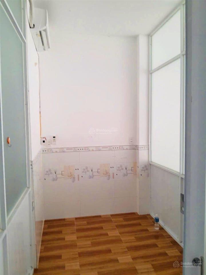 Nhà căn góc 2 mặt tiền xe hơi tới cửa, 73m2, gần chợ ngã ba bầu, phù hợp kd spa, tiệm tóc,xưởng may