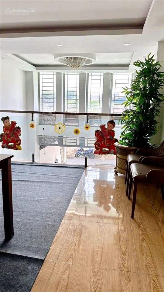 Nhà 4 tầng btct về ở ngay, 82m2, 7pn, hxt, gần ngã tư trung chánh, galaxy, bx an sương, chỉ 5.3 tỷ