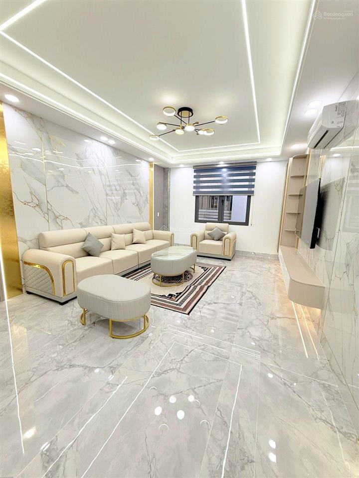 Nhà 7 tầng mới hoàn thiện có thang máy  72m²  mặt tiền đường nhựa 8 mét  tặng nội thất cao cấp