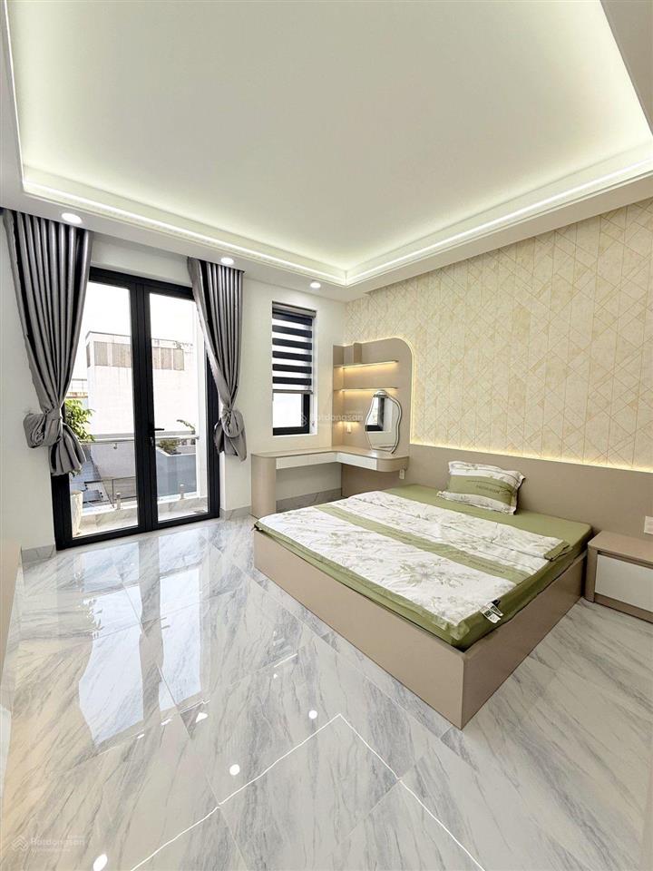 Nhà 7 tầng mới hoàn thiện có thang máy  72m²  mặt tiền đường nhựa 8 mét  tặng nội thất cao cấp