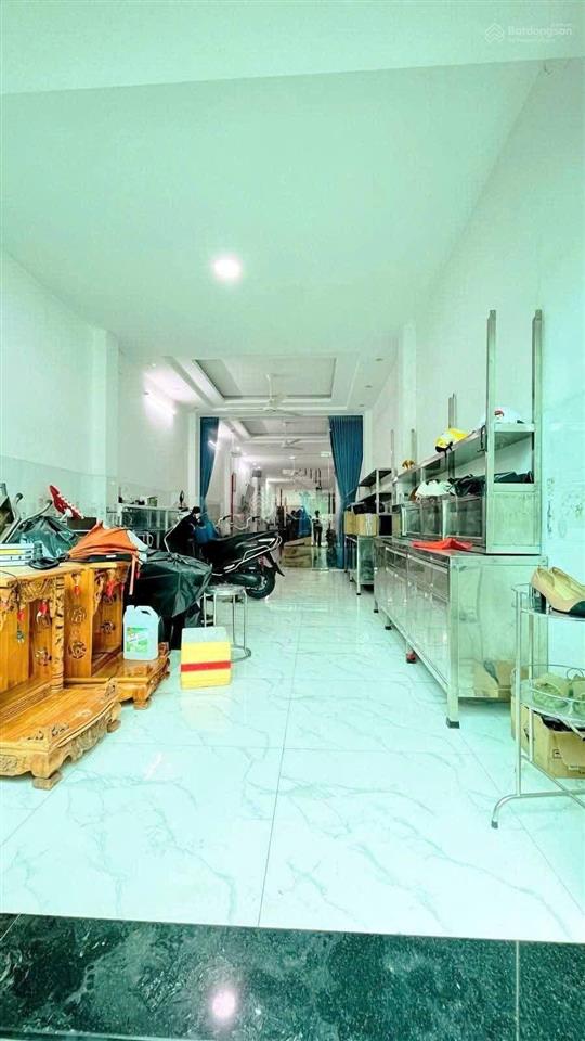 Mặt tiền đường nhựa tân xuân 2, nhà 3 tầng btct vào ở ngay, 128m² (4x32m), 3pn, 4wc, giáp tô ký