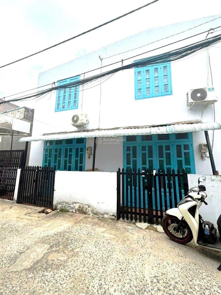 Lô góc 101m2  3 căn nhà đang cho thuê thu nhập 12 triệu/tháng  ô tô thông  chỉ 5.75 tỷ tl