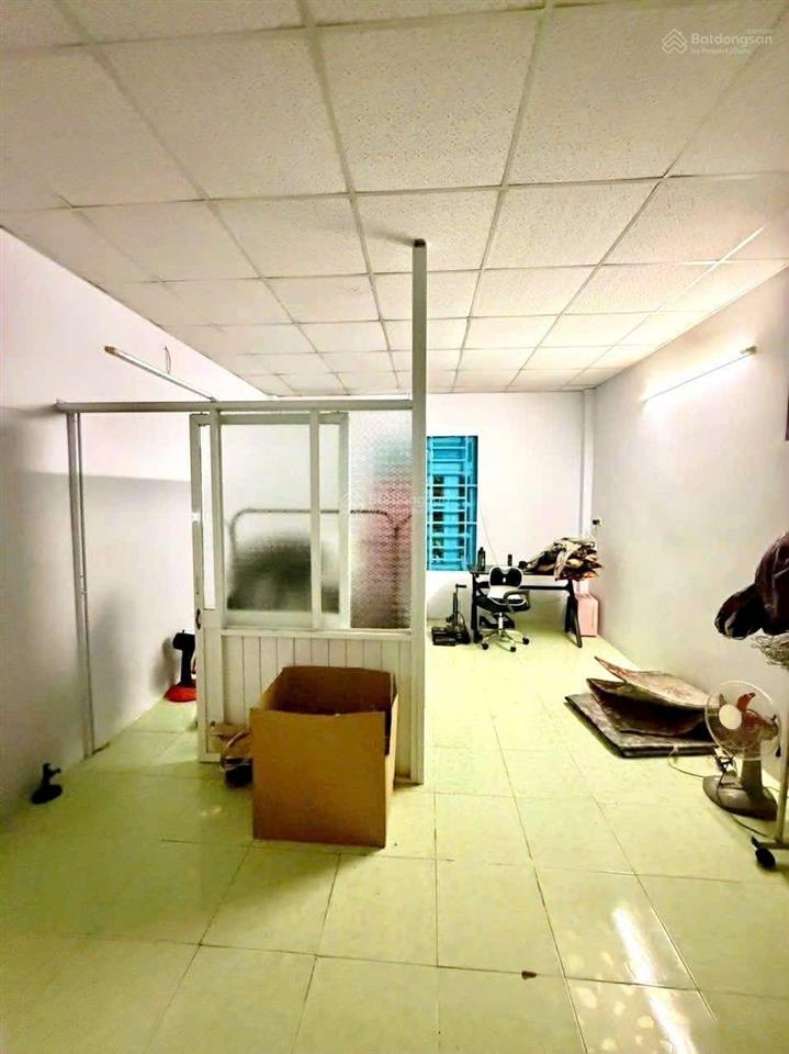 Lô góc 101m2  3 căn nhà đang cho thuê thu nhập 12 triệu/tháng  ô tô thông  chỉ 5.75 tỷ tl