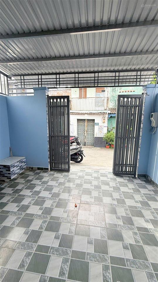 Nhà 2 tầng mới hoàn thiện 96m, 3pn, 2wc, ô tô ngủ trong nhà chỉ 4.85 tỷ tl