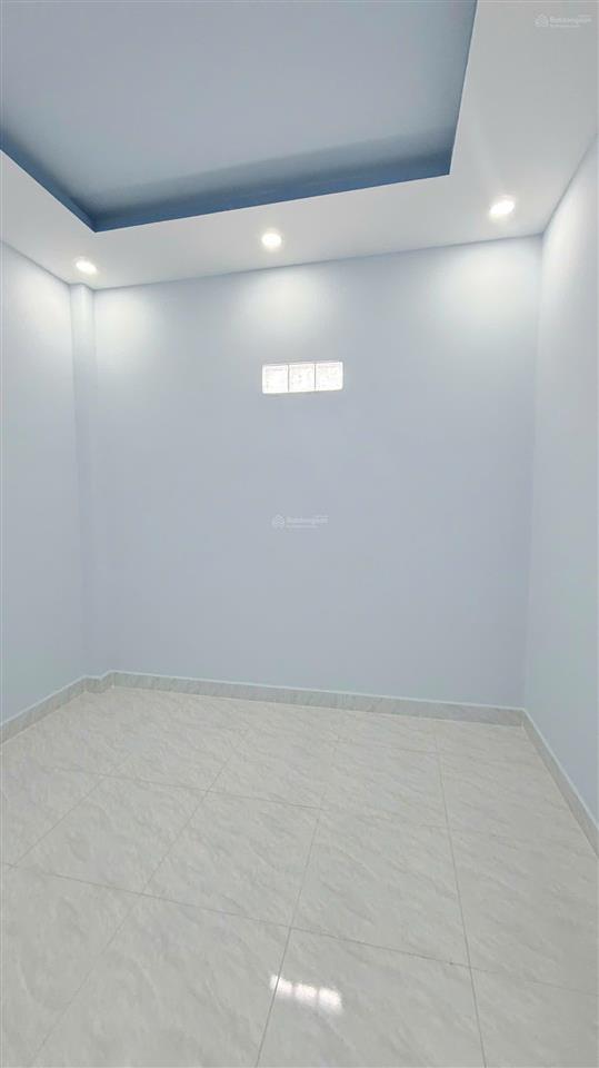 Nhà 2 tầng mới hoàn thiện 96m, 3pn, 2wc, ô tô ngủ trong nhà chỉ 4.85 tỷ tl