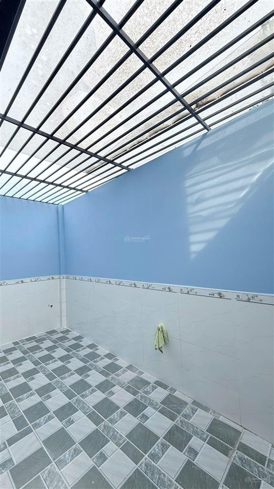 Nhà 2 tầng mới hoàn thiện 96m, 3pn, 2wc, ô tô ngủ trong nhà chỉ 4.85 tỷ tl