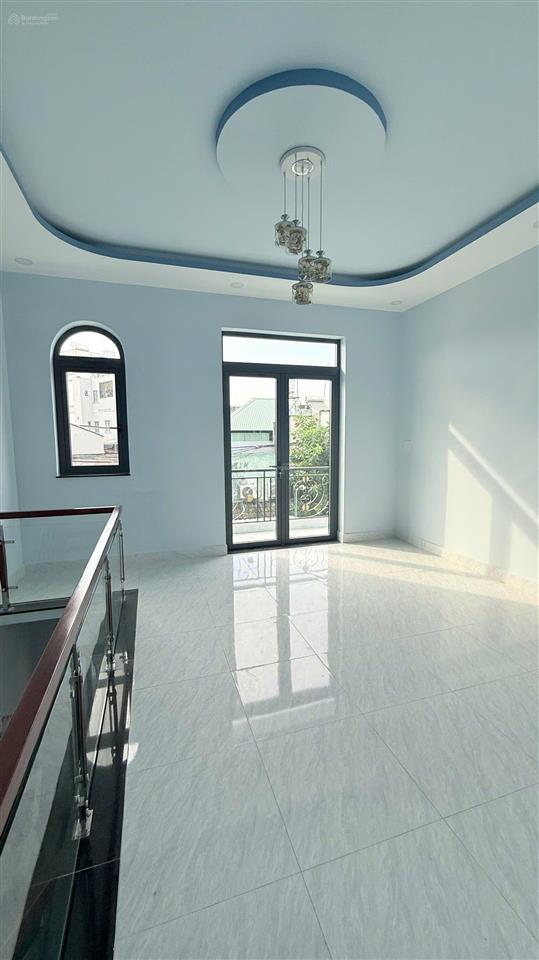 Nhà 2 tầng mới hoàn thiện 96m, 3pn, 2wc, ô tô ngủ trong nhà chỉ 4.85 tỷ tl