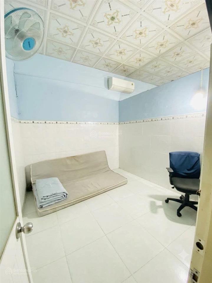 Hóc môn ngang khủng 10m, nhà + đất 200m full thổ cư | 3,95 tỷ tl