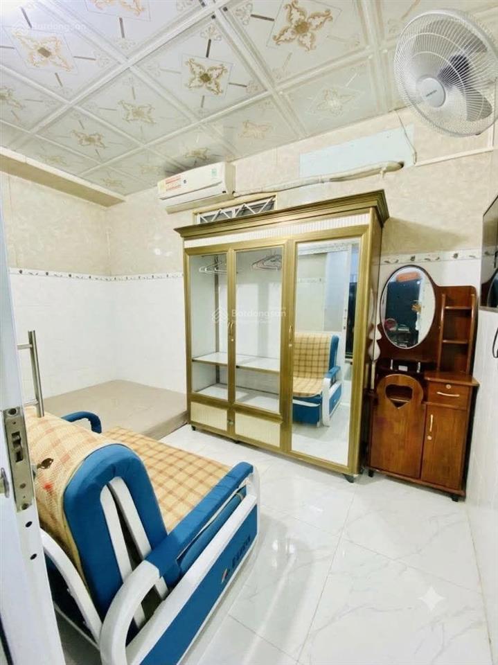 Hóc môn ngang khủng 10m, nhà + đất 200m full thổ cư | 3,95 tỷ tl