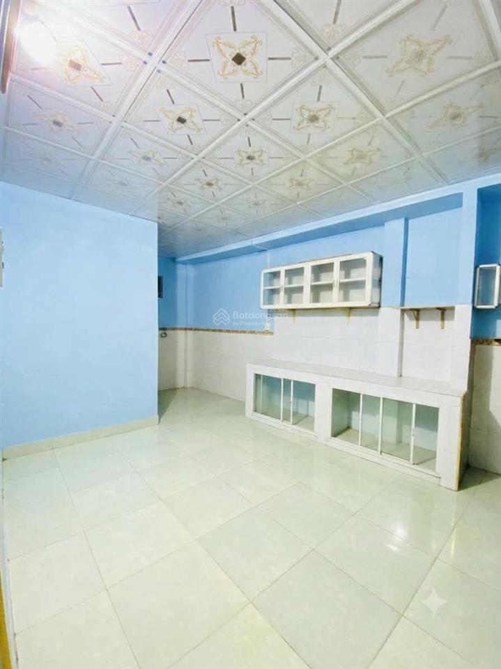 Hóc môn ngang khủng 10m, nhà + đất 200m full thổ cư | 3,95 tỷ tl