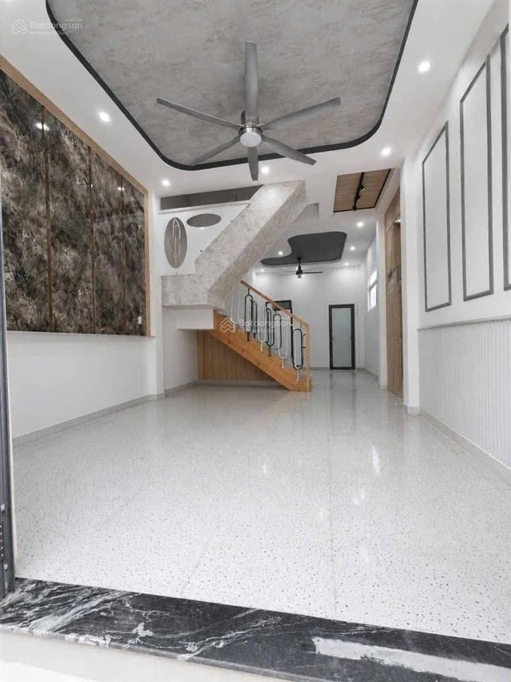 Hiệp thành, quận 12 nhà 4 tầng, 4pn, ô tô đỗ cửa | 4,39 tỷ tl