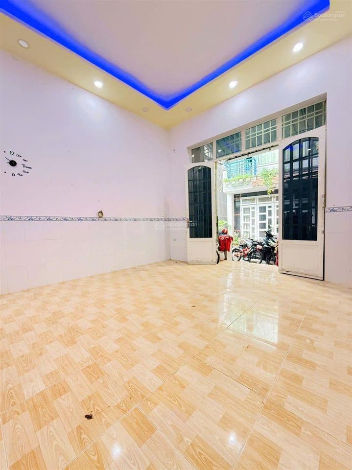 Gần cvpm quang trung, nhà trệt lửng 2pn, giá 3,25 tỷ tl