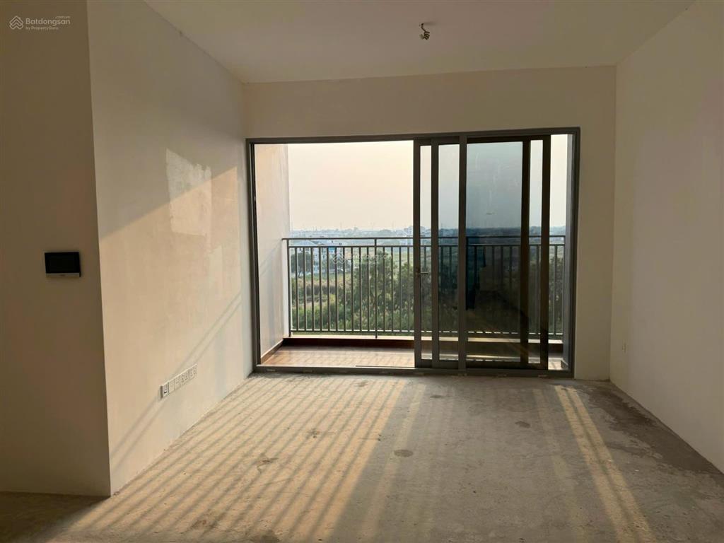 Celesta rise cần bán căn 3 phòng ngủ view hồ bơi nhà thô cần bán gấp giá 7ty3 bao hết