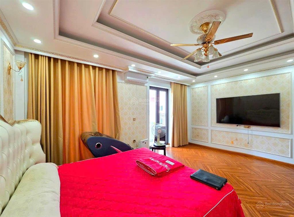 Bán nhà phạm tuấn tàinghĩa đô, 62m 6 tầng, thang máy, vỉa hè, ô tô tránh, kinh doanh cty vphòng