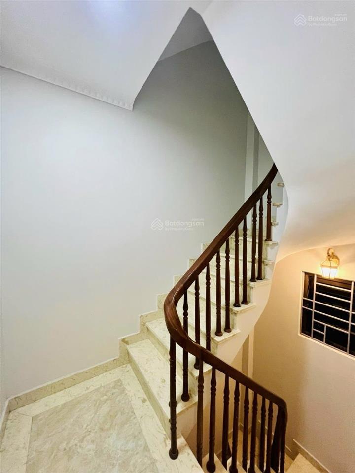 Bán nhà cầu giấy, phân lô kinh doanh, 2 thoáng, ô tô đỗ cửa, 7 tầng thang máy hơn 15 tỷ