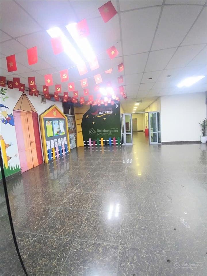 Bán cc bộ công an  ngõ 234 hoàng quốc việt 3 ngủ, 2 vs nhỉnh 6 tỷ (thương lượng tốt)