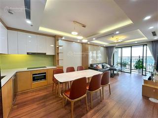 Cho thuê cc 3pn, 2wc tại 59 xuân diệu, 35 triệu, 111m2 đẹp xuất sắc