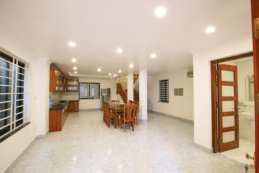 Cho thuê nr 4pn, 3wc, 92m2, 40 triệu ở quảng khánh, tây hồ, hn  chính chủ bao đẹp