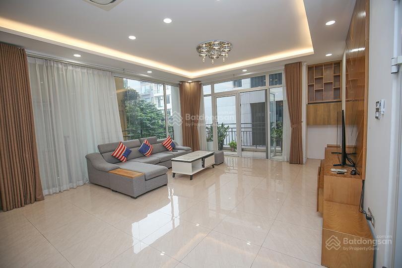 Cho thuê biệt thự bể bơi ngõ phố quảng khánh quận tây hồ hà nội