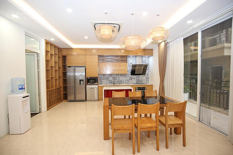 Cho thuê biệt thự bể bơi ngõ phố quảng khánh quận tây hồ hà nội