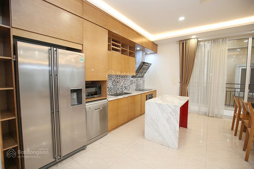 Cho thuê biệt thự bể bơi ngõ phố quảng khánh quận tây hồ hà nội