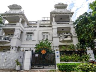 Cho thuê biệt thự 300m² khu t ciputra 5 phòng ngủ,