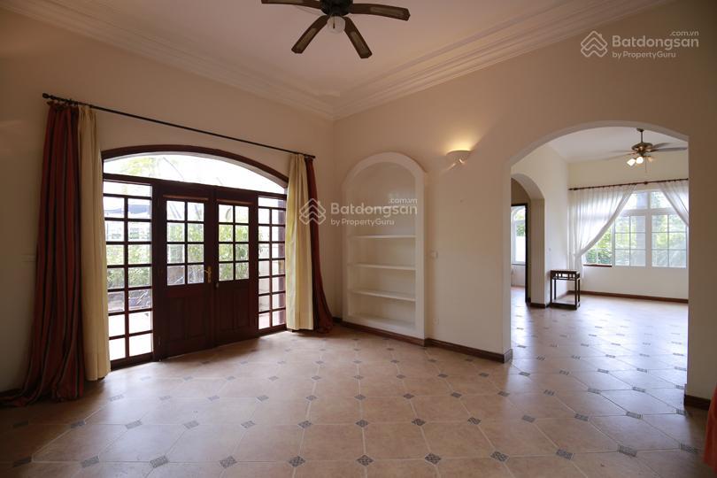 Siêu phẩm biệt thự sân vườn tây hồ, view công viên ô tô vào nhà