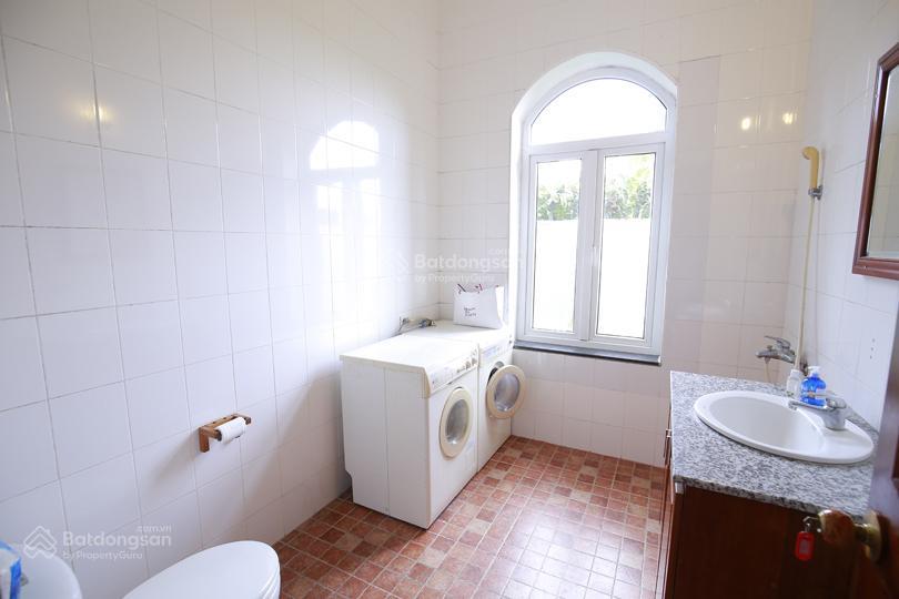 Siêu phẩm biệt thự sân vườn tây hồ, view công viên ô tô vào nhà