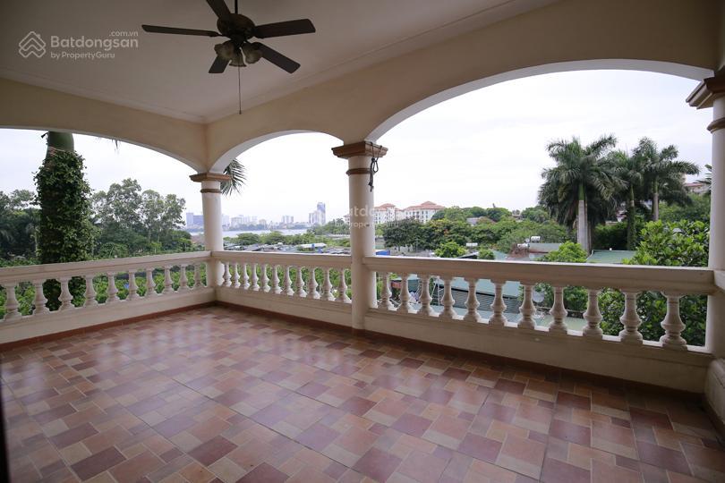 Siêu phẩm biệt thự sân vườn tây hồ, view công viên ô tô vào nhà