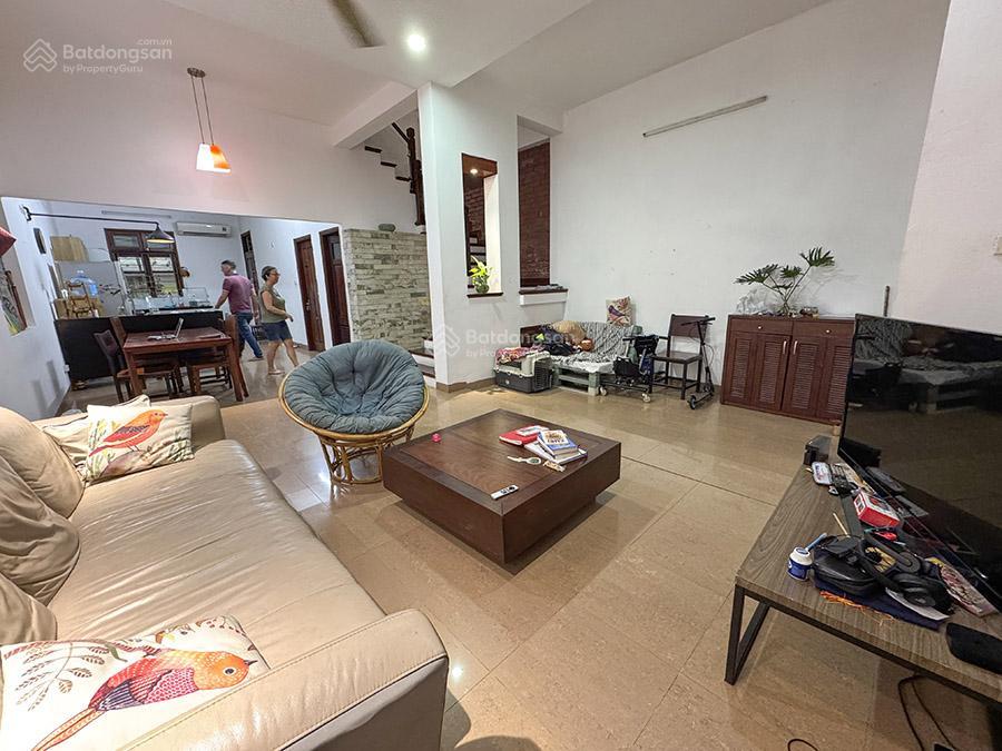 Cho thuê nhà view hồ tại ngọc thụy, long biên, hà nội