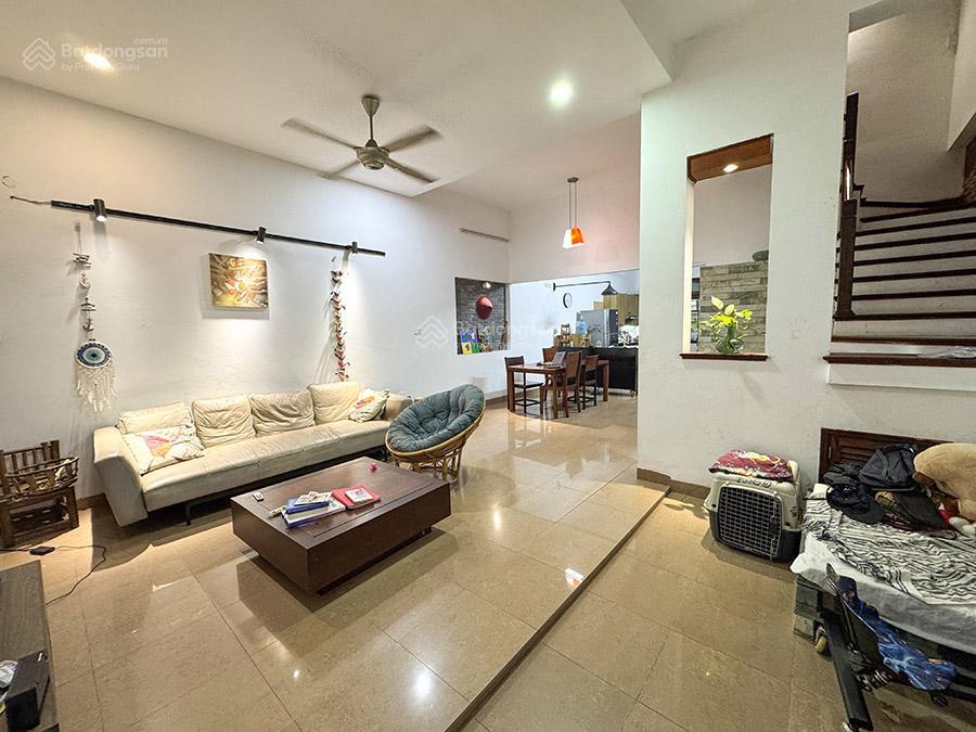 Cho thuê nhà view hồ tại ngọc thụy, long biên, hà nội