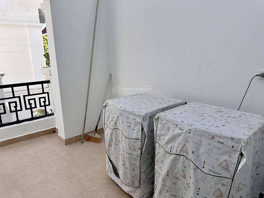 Cho thuê biệt thự sân vườn 180m² khu t ciputra 5 phòng ngủ,
