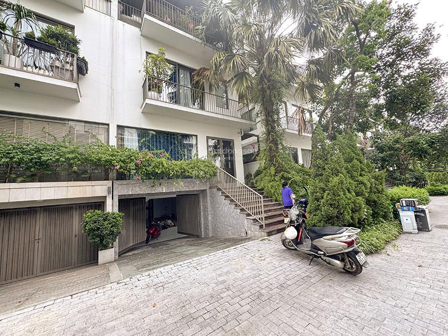 Cho thuê biệt thự khai sơn 3pn, 3wc, 150m² tại ngọc thụy, 66 triệu/th