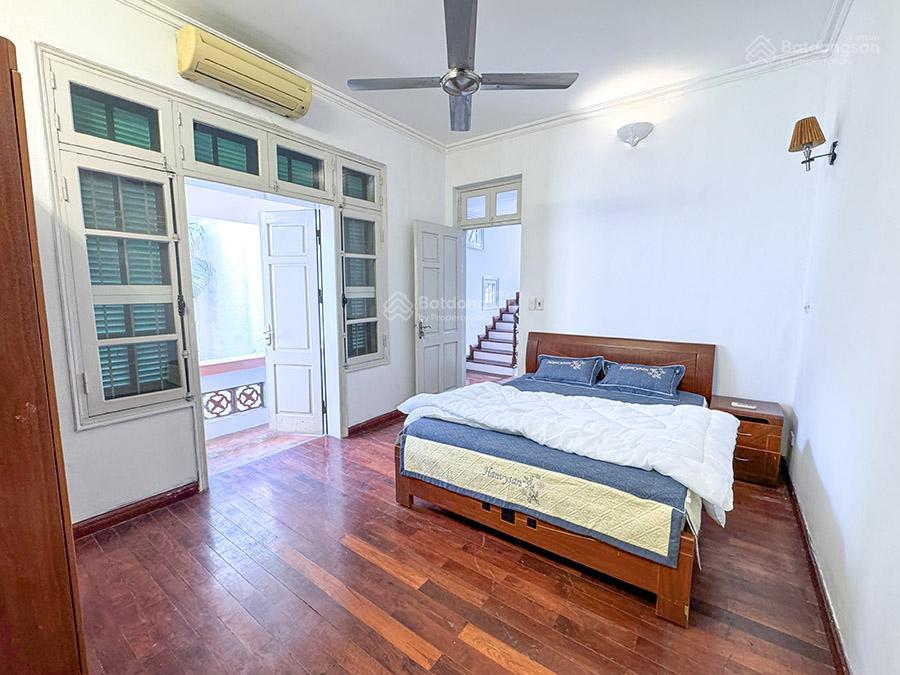 Cho thuê biệt thự đường đặng thai mai, quận tây hồ, hà nội