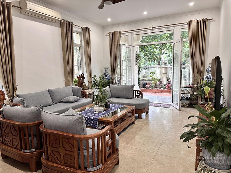Cho thuê biệt thự 230m2 khu t ciputra 5 phòng ngủ