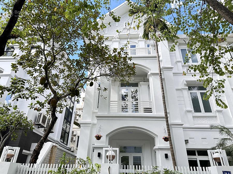 Cho thuê biệt thự 140m2 khu t ciputra 3 phòng ngủ