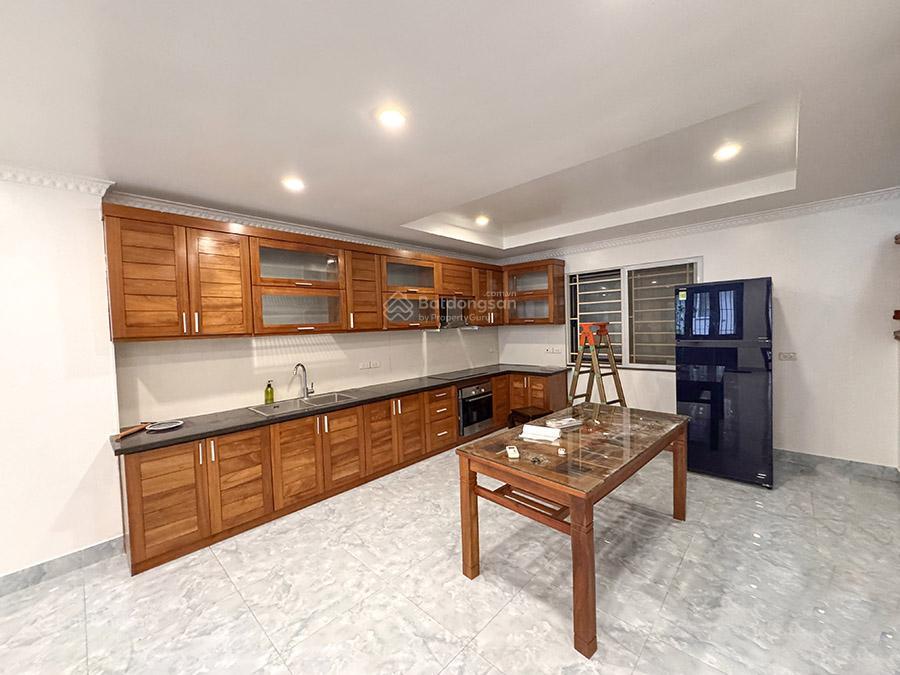 Cho thuê nhà phố quảng khánh tây hồ, hà nội