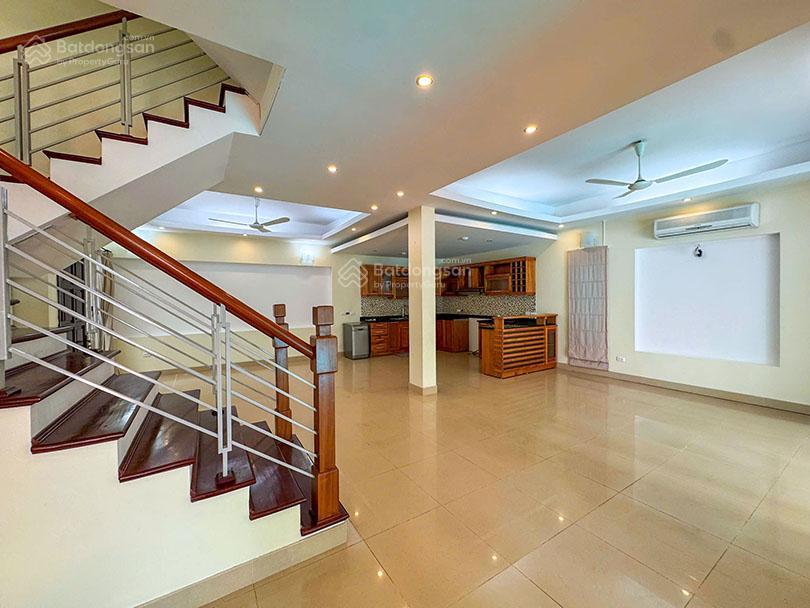 Cho thuê biệt thự bể bơi đường tô ngọc vân quận tây hồ hà nộ