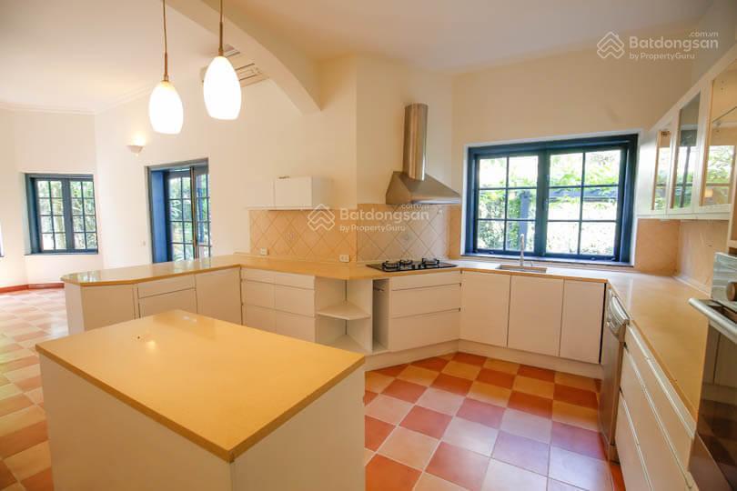Cho thuê quỹ đất vàng ngọc thụy gần 1.300m, 4 mặt tiền, không gian đẳng cấp