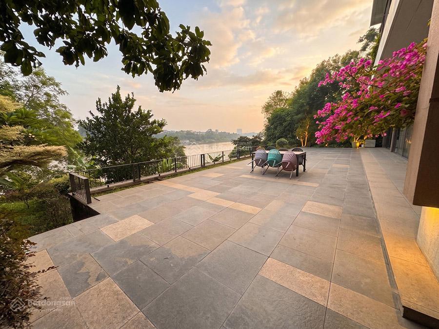Biệt thự siêu hót view sông đuống có bể bơi phố bắc cầu bồ đề hà nội