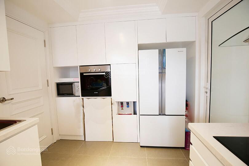 Căn hộ duplex bể bơi cho thuê tại long biên