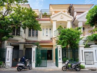 Cho thuê biệt thự siêu rẻ ciputra, tây hồ tây hồ
