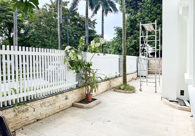 Cho thuê bt 5pn, 3wc, 260m2 giá tốt tại khu đô thị nam thăng long  ciputra, tây hồ