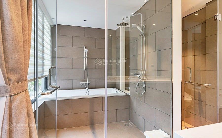 Cho thuê chung cư mini view đẹp 4pn, 3wc, 100 triệu, 180m2 ở quảng khánh, tây hồ, hà nội
