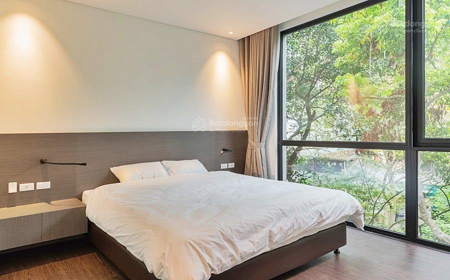 Cho thuê chung cư mini view đẹp 4pn, 3wc, 100 triệu, 180m2 ở quảng khánh, tây hồ, hà nội
