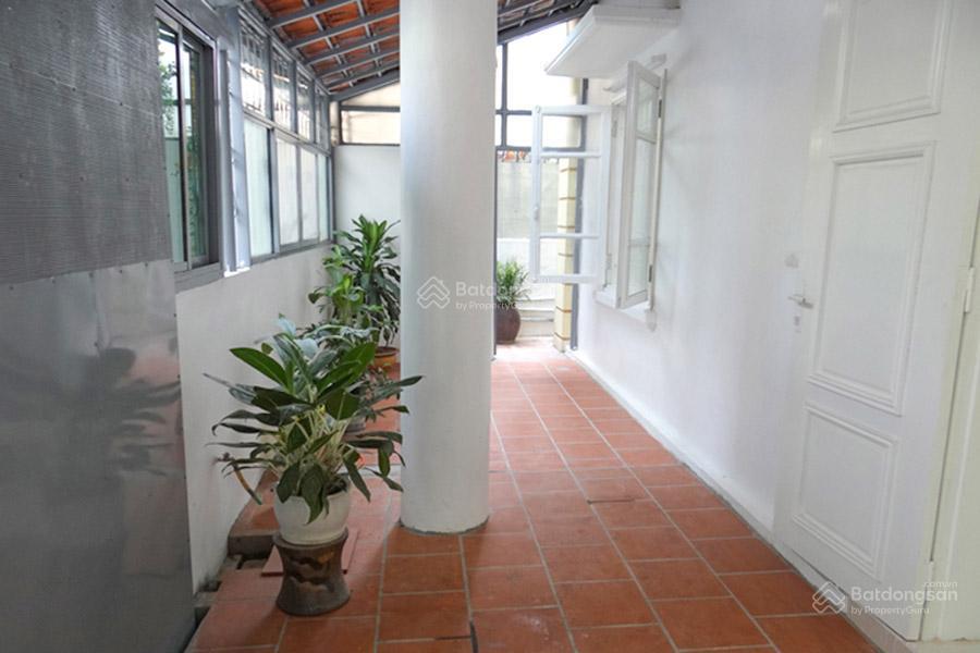 Cho thuê nr 4pn 4wc 95m2 tại trong ngõ phỗ quảng khánh, 20 triệu vnd