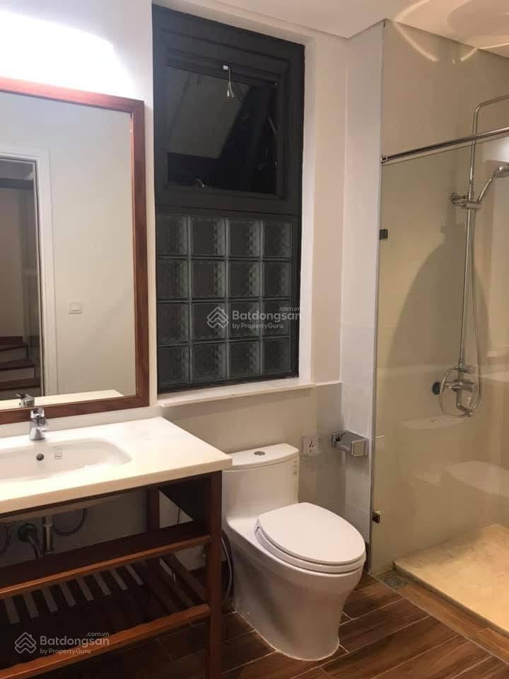 Cho thuê bt 158m2, 4pn, 3wc, 66 triệu tại kđt tây hồ tây  starlake hà nội