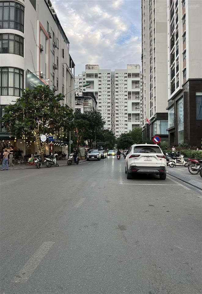 Cho thuê văn phòng đẹp khu lk hd mon full nội thất giá chỉ 13tr/th