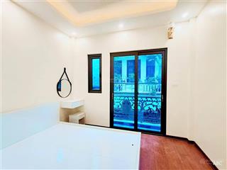 Nhà đẹp phú diễn  thang máy  full đồ  về ở ngay